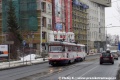 Další z železničně-tramvajových křížení je nedaleko zastávky Výstaviště Flora. Tramvajové koleje zde kříží opět trať 275 a poblíž je zastávka Olomouc-Nová ulice. Přes přejezd projíždí T3R.P #158+#159. | 1.2.2019