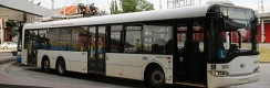 Trolejbus Solaris Trollino 15 AC ev.č.3602 vypravený na cvičnou jízdu zachycený v obratišti u hlavního nádraží. | 16.6.2016