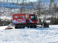 „TATRAK“ využijete, pokud jste movití. Odveze vás z Tatranské Lomnice do zrekonstruované restaurace na Štartu a rozjedete tam večerní mejdan století! {29.1.2012