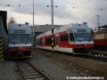 Jednotky 425 960-2 a 425 952-9 v depu Tatranských Elektrických Železnic v Popradu. | 16.3.2009