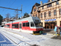 Jednotka 425.962-8 připravená před nádražní budovou ve Starém Smokovci k cestě do Tatranské Lomnice. | 29.1.2012