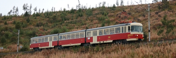 K Vyšným Hágům míří jednotka EMU 89.0009. | 22.9.2018