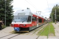Souprava spřažených jednotek Tatranských Elektrických Železnic 425 959-4+425 961-0 v Tatranské Lomnici. | 3.8.2020