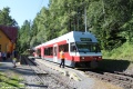 Vyšné Hágy a konec cesty na Štrbské Pleso. Dvojice adhezních jednotek TEŽ 425 957-8+425 964-4 ukončuje svou cestu již zde, vysazuje cestující a ihned se vrací do Popradu, Nikdo z nás ještě netuší, jak dlouho bude přerušení doprav trvat. | 18.7.2023