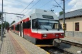 Souprava adhezních jednotek TEŽ 425 962-8+425 956-0 v Tatranské Poliance. | 17.7.2023