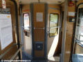 Interiér motorového vozu 411 902-0 jasně prokazuje svůj původ v tramvajových vozech řady T. | 10.7.2011