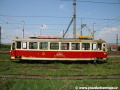 Kolejištěm depa TREŽ projíždí motorový vůz 411 902-0, pojďme se podívat do jeho interiéru a na stanoviště řidiče. | 24.4.2011