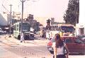Čilý ruch v tuniských ulicích, tramvaje a autobusy