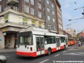S poruchou projíždí centrem Ústí nad Labem trolejbus Škoda 21TrAC ev.č.406 dodaný v roce 2002 do Hradce Králové a v roce 2013 zakoupený Dopravním podnikem Ústí nad Labem. | 4.4.2014