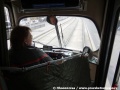 Řidiči tramvají si mohou jen nechat zdát o uzavřených kabinách. V tomto voze měl řidič navíc k dispozici jen nožní zvonek známý z historických tramvají. | 17.12.2011