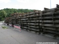 Vytěžená kolejová pole od Belárie v mezideponii u smyčky Nádraží Braník. | 8.7.2011