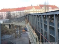 Provizorní lávka pro převedení inženýrských sítí po dobu výstavby nového mostu přes Buštěhradku. | 31.12.2011