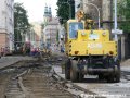 Odstraňování původní tramvajové tratě v ulici Na Slupi mezi zastávkami Albertov a Ostrčilovo náměstí před jeho rekonstrukcí. | 16.5.2007
