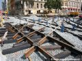Na rekonstruované křižovatce Palackého náměstí dochází u části již položené kolejové konstrukce k výškovému a směrovému vyrovnávání. | 25.8.2007