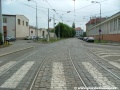 Tramvajová trať se přibližuje k vjezdové části smyčky Vozovna Pankrác.