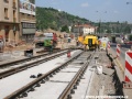 Zřizování nové tramvajové tratě na betonové desce. | 22.5.2011