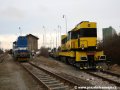 Postrková lokomotiva 740 469-2 a vlaková lokomotiva 740 534-3 přivezly na nádraží Praha-Zličín vůz Škoda 14T ev.č.9116. | 23.1.2007