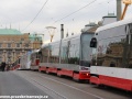 A tak zatímco na Mánesově mostě se již shromažďovaly novější typy tramvajových vozů... | 20.9.2015