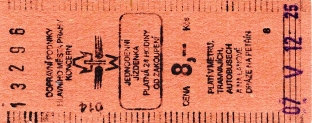 Celodenní jízdenka z automatu Merona 2000D, novinka roku 1987. Automat na jízdenku vytiskl datum a čas - 7. května ve 12:25. Rok je zřejmě vyznačen číslicí 8