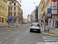 Dopravní značení informující řidiče automobilů o zjednosměrnění ulice Milady Horákové a kyvadlovém provozu tramvaje po jedné koleji. | 3.6.2012