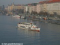 Motorová loď Odra na lince náhradní lodní dopravy X-21 u Výtoně. | 5.11.2008