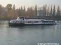 Motorová loď Danubio na lince náhradní lodní dopravy X-21. | 5.11.2008