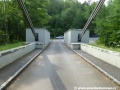 Mohutné železobetonové kotevní bloky na obou březích nesou na svých bedrech celý most. | 5.6.2011