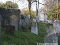 Opuštěný Židovský hřbitov v Osoblaze poskytuje místo posledního odpočinku více než třem stovkám předků... | 5.11.2011
