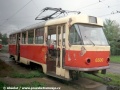 Vůz T3 ev.č.6500 měl méně šťastný osud. V dílnách byl odstaven po nehodě ze dne 23. listopadu 1997. Na snímku je vůz ještě ve stádiu postupného rozebírání, po kterém byl v srpnu 1998 sešrotován. | 7.7.1998