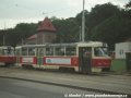 Další snímek soupravy vozů T3 ev.č.6502+6503 na lince 6 podává podrobnější přehled o smyčce Hlubočepy | 11.7.1997