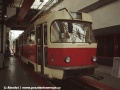 V roce 1997 již v Liberci běžely naplno modernizace tramvají T3SU ve Škodě Plzeň a tak bylo zapotřebí zajistit na dočasné období nějaké náhradní vozy. Jedním ze zdrojů ojetin se stala i Praha, ze které byly do Liberce v létě 1997 dodány po dílenské prohlídce provedené v Praze 4 vozy T3. Na snímku je pražský vůz ev.č.6115 budoucího libereckého čísla 39, odstavený ve vozovně po dodání z Prahy | 23.8.1997