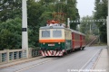 Osobní vlak vedený muzejní lokomotivou E422.0003 (100.003) překonává most Bechyňská duha při jízdě do Bechyně. | 16.9.2017
