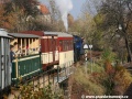 Zvláštní vlak vedený parní lokomotivou U57.001 překonává most před stanicí Liptaň. | 5.11.2011