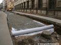Rekonstrukční práce se nyní přesunuly do úseku Křížovnické náměstí - Platnéřská ulice, probíhá zde zřizování spodních vrstev tratě. | 13.8.2011