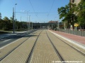 V prostoru zastávky Balabenka do centra se tramvajová trať postupně napřímí.