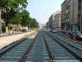 Rekonstruovaná trať v Sokolovské ulici v úseku vznikajících zastávek U Svobodárny (dnes Divadlo Gong) a Poliklinika Vysočany. | 1.9.2005