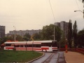 Prototypový vůz RT6N1 ev.č.0028 zavítal během prezentačních jízd také do Liberce, zde manipuluje ve smyčce Viadukt. | 22.5.1996