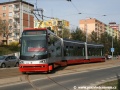 Prototyp vozu Škoda 15T ForCity vjíždí do smyčky Malesická | 9.4.2009