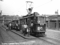 Souprava vozů vedená motorovým vozem ev.č.2171 vypravená na linku 26 stanicuje u křižovatky Bulhar | 23.7.1972