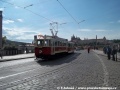 Souprava dvounápravových vozů ev.č.2272+1522 na symbolické lince 23 u Mánesova mostu. | 9.5.2014
