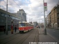 Souprava vozů T3 ev.č.6142+6103 vypravená na linku 18 stanicuje v zastávce Pražského povstání. | 17.1.1998