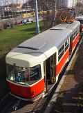 Muzejní vůz T3 ev.č.6340 zamířil na slavnostní zahájení provozu linky 23 a křest vozu Škoda 15T ForCity Alfa ev.č.9355 jménem designéra vozů T3 Františka Kardause. | 25.3.2017
