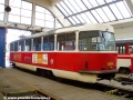 Vůz T3A ev.č.6554 připravený k výjezdu na linku 21 vyčkává na 3. koleji pankrácké vozovny. | 3.2.2004