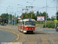 Souprava vozů T3 ev.č.6780+6781 vypravená na linku 10 klesá Plzeňskou ulicí od zastávky Hlušičkova. | 17.8.2004
