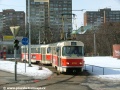 Souprava vozů T3 ev.č.6780+6781 vypravená na odkloněnou linku 18 opouští smyčku Červený Vrch. | 14.3.2005