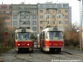 Setkání vozu T3 ev.č.6825 vypraveného na linku 5 na vnitřní koleji smyčky Olšanské hřbitovy se soupravou vozů T3M ev.č.8040+8031 vypravenou na odkloněnou linku 23. | 24.11.2005