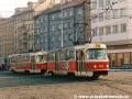 Souprava vozů T3 ev.č.6856+6854 na lince X-B míří k Libeňskému mostu | 9.2.2003