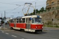 Sólo vůz T3 ev.č.6957 vypravený vozovnou Motol na linku 7 míří Radlickou ulicí k zastávce Škoda Radlice. |24.7.2011