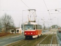 Vůz T3SU ev.č.7014 vypravený na linku náhradní opravy 32 míří od Černokostelecké k zastávce Nové Strašnice. | 15.11.2003
