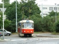 Vůz T3SUCS ev.č.7030 vypravený na linku 7 opouští smyčku Olšanské hřbitovy. | 3.8.2006